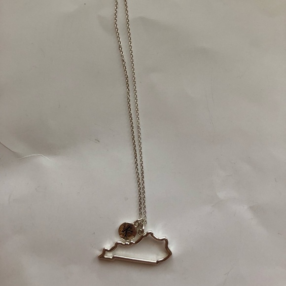Jewelry - Kentucky outline necklace